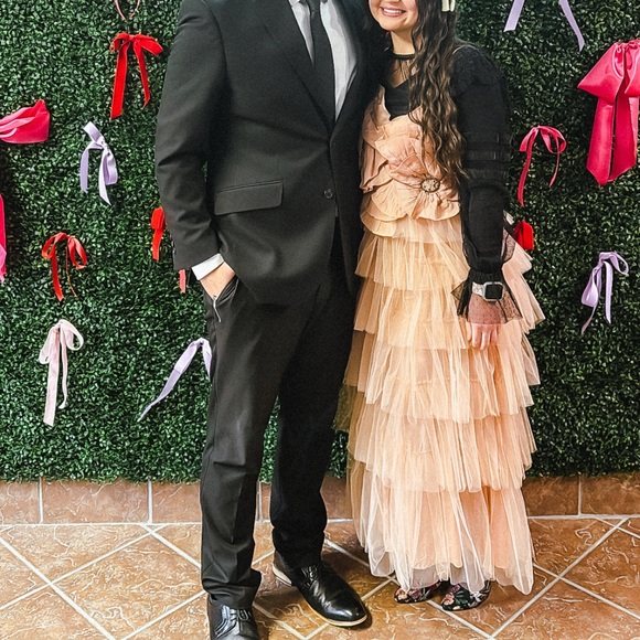 🩷Anthropologie Kavita Bhartia Rosette Tiered Gown🩷 - Picture 5 of 5